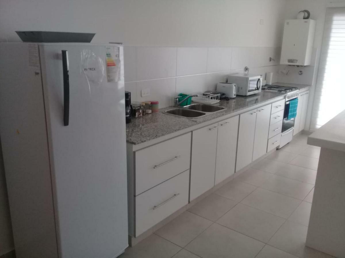 Veluvi Apartman Puerto Madryn Kültér fotó
